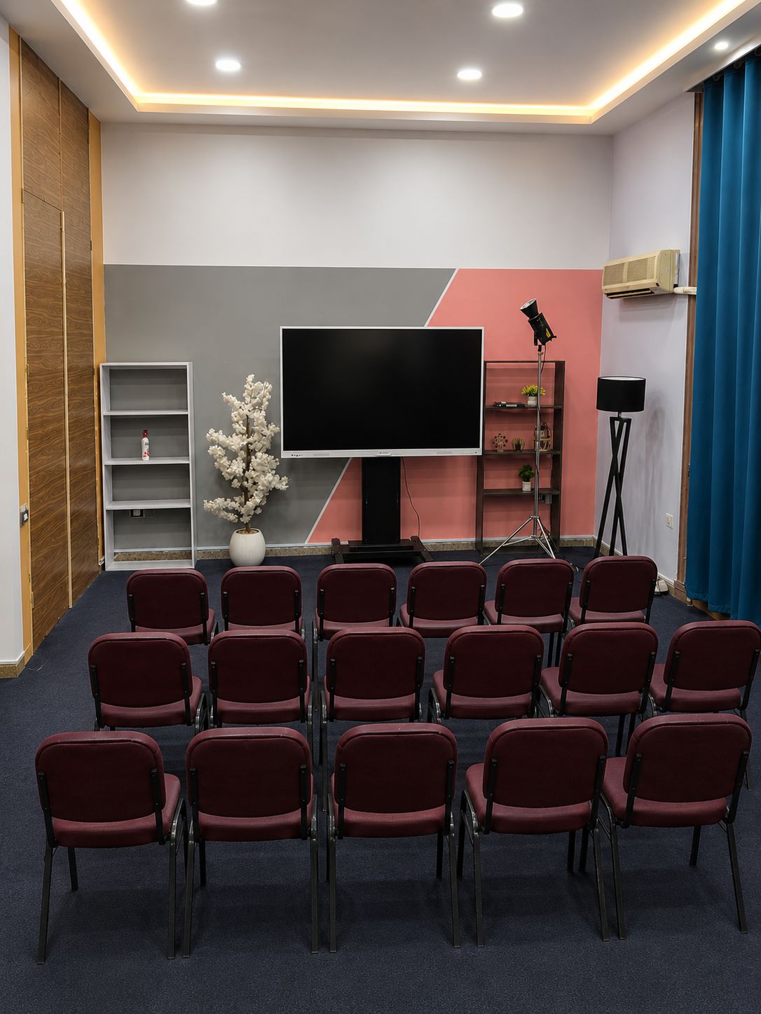 I-MED Academy photo 5